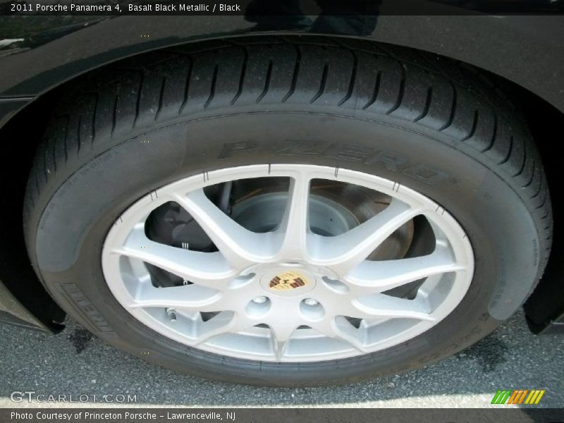 Basalt Black Metallic / Black 2011 Porsche Panamera 4
