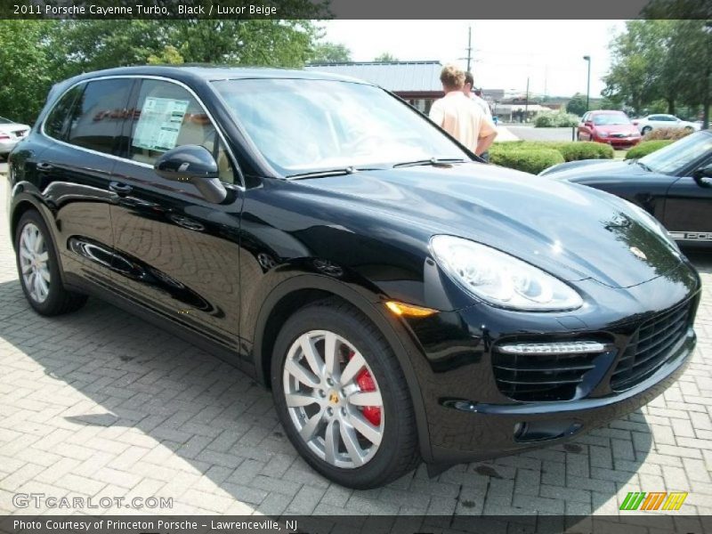 Black / Luxor Beige 2011 Porsche Cayenne Turbo