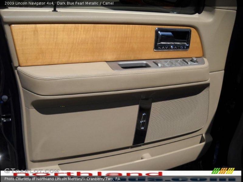 Dark Blue Pearl Metallic / Camel 2009 Lincoln Navigator 4x4
