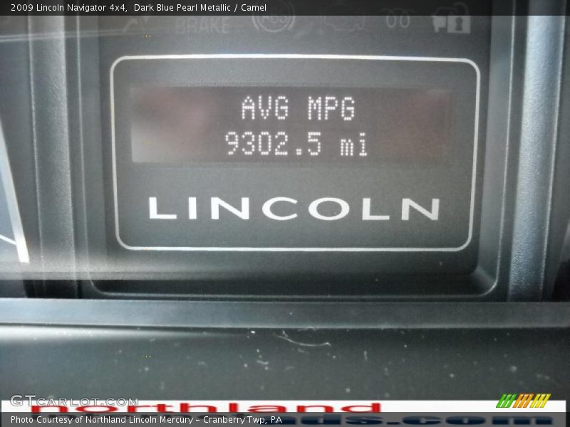Dark Blue Pearl Metallic / Camel 2009 Lincoln Navigator 4x4