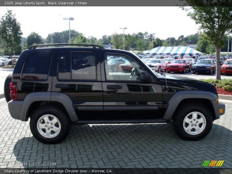 Black Clearcoat / Khaki 2005 Jeep Liberty Sport