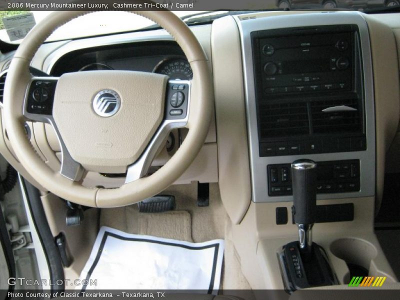 Cashmere Tri-Coat / Camel 2006 Mercury Mountaineer Luxury