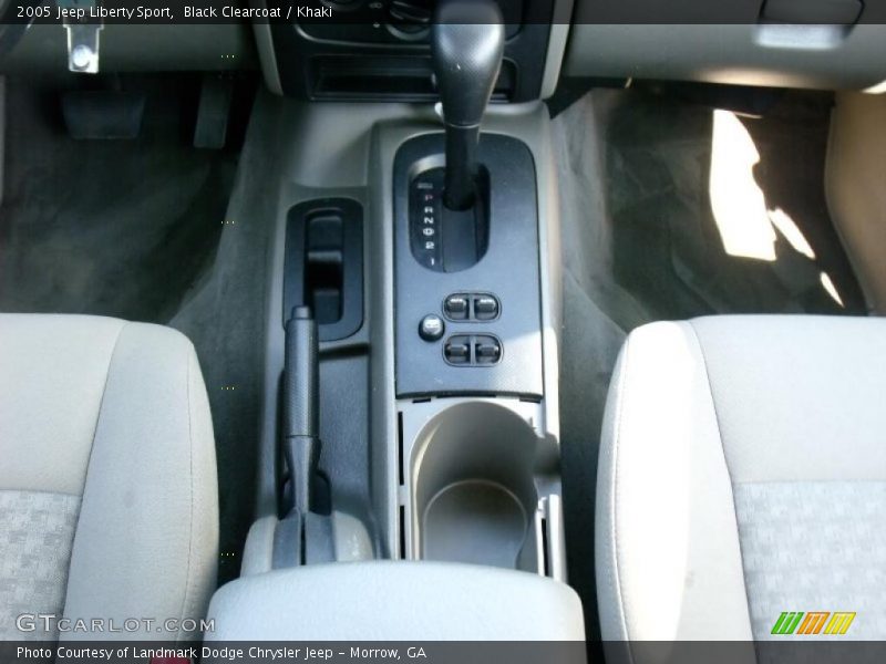 Black Clearcoat / Khaki 2005 Jeep Liberty Sport