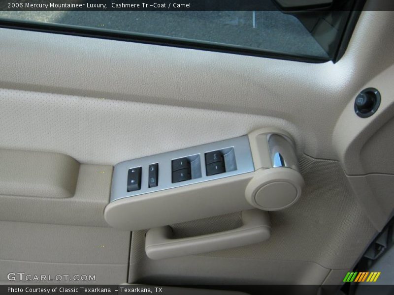 Cashmere Tri-Coat / Camel 2006 Mercury Mountaineer Luxury