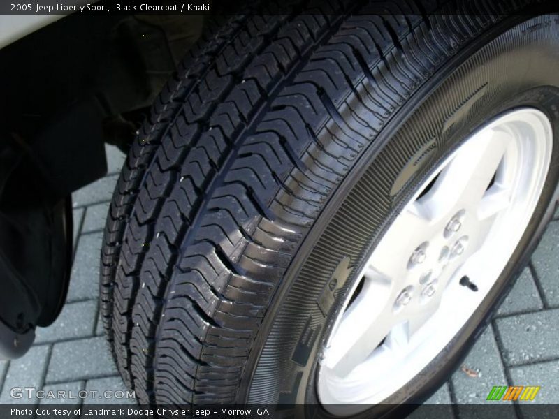 Black Clearcoat / Khaki 2005 Jeep Liberty Sport