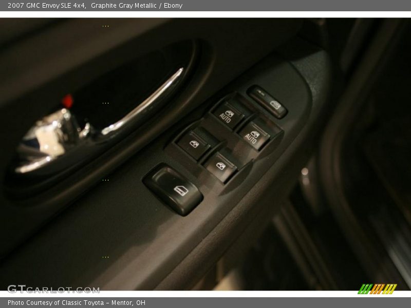 Graphite Gray Metallic / Ebony 2007 GMC Envoy SLE 4x4
