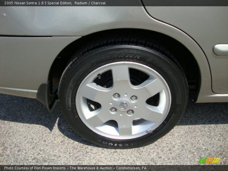 Radium / Charcoal 2005 Nissan Sentra 1.8 S Special Edition