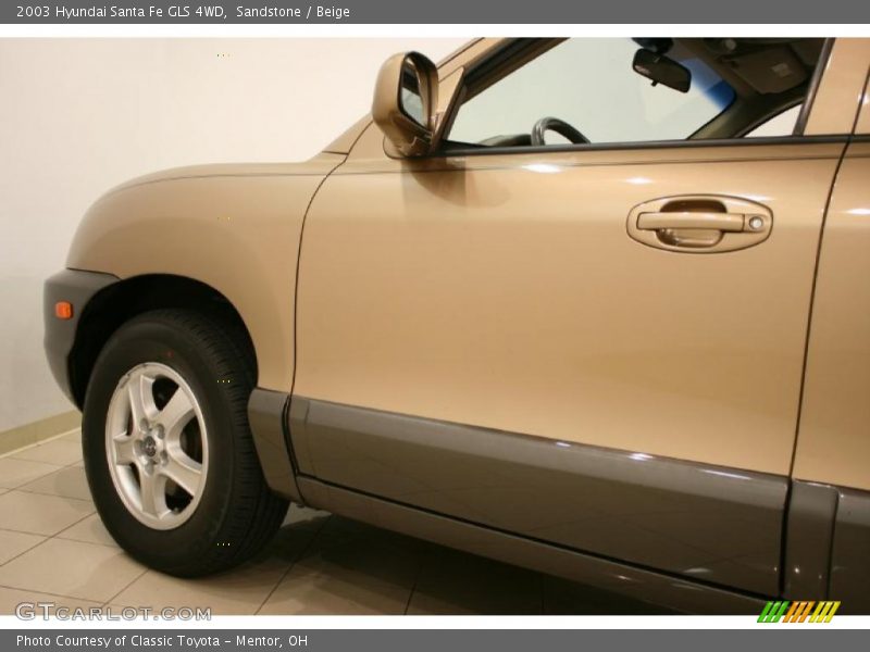 Sandstone / Beige 2003 Hyundai Santa Fe GLS 4WD