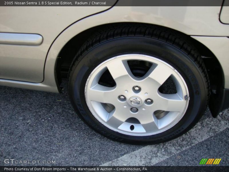 Radium / Charcoal 2005 Nissan Sentra 1.8 S Special Edition
