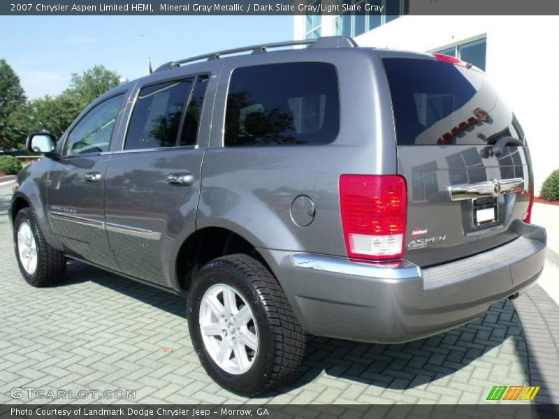 Mineral Gray Metallic / Dark Slate Gray/Light Slate Gray 2007 Chrysler Aspen Limited HEMI