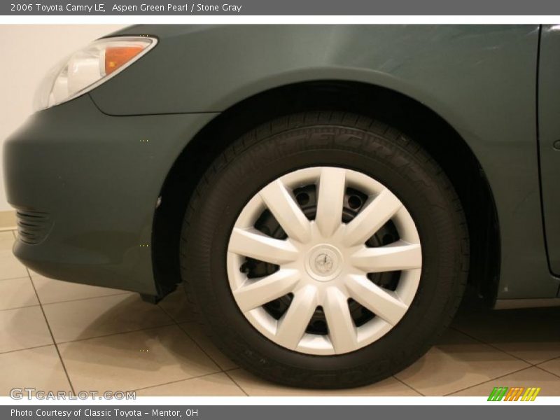 Aspen Green Pearl / Stone Gray 2006 Toyota Camry LE