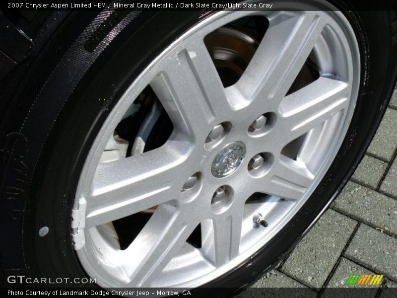 Mineral Gray Metallic / Dark Slate Gray/Light Slate Gray 2007 Chrysler Aspen Limited HEMI