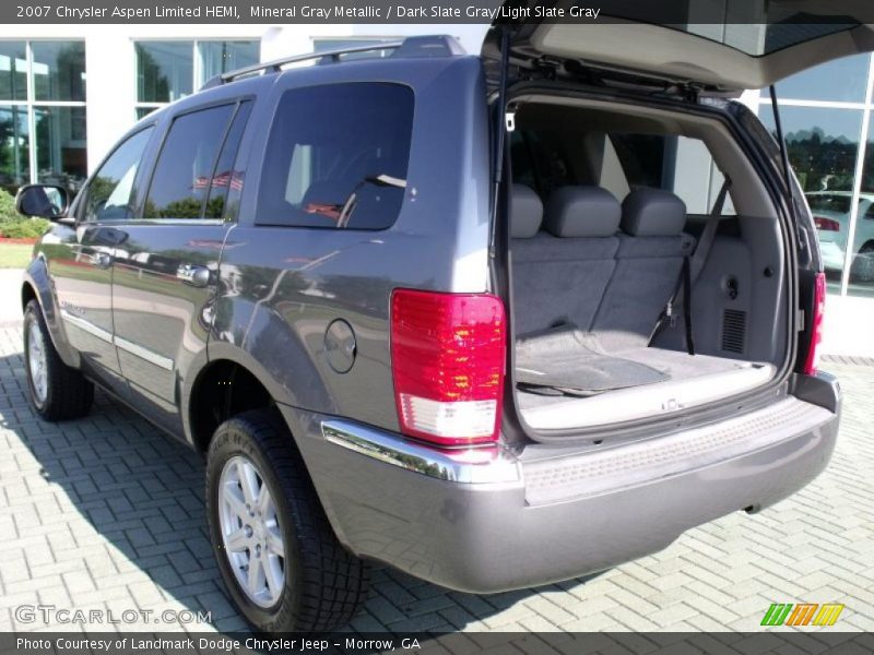 Mineral Gray Metallic / Dark Slate Gray/Light Slate Gray 2007 Chrysler Aspen Limited HEMI
