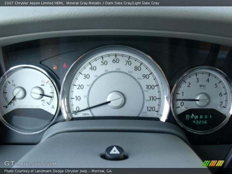 Mineral Gray Metallic / Dark Slate Gray/Light Slate Gray 2007 Chrysler Aspen Limited HEMI