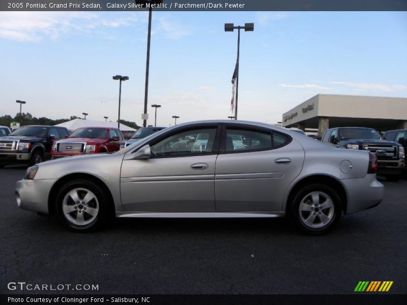 Galaxy Silver Metallic / Parchment/Dark Pewter 2005 Pontiac Grand Prix Sedan