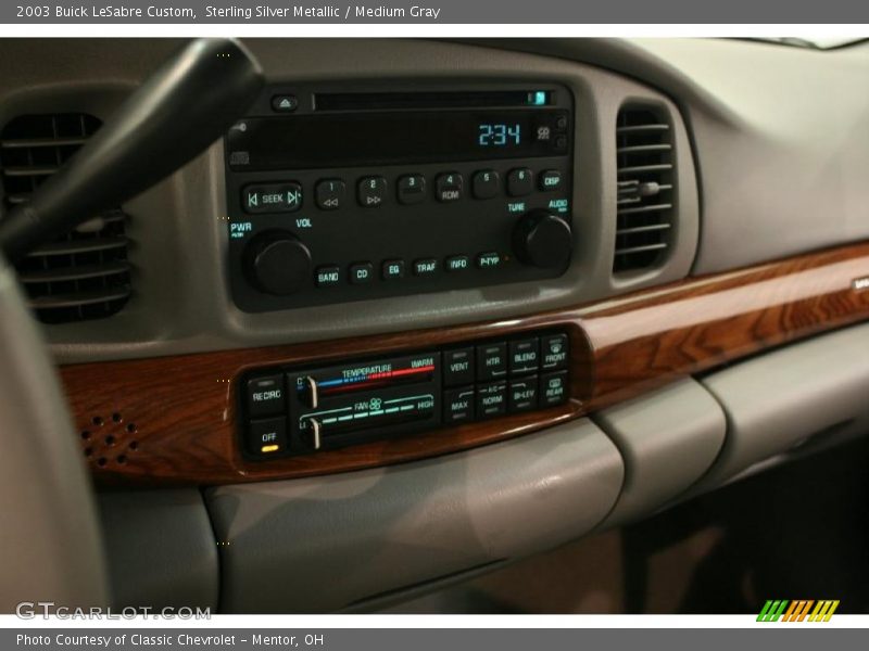 Sterling Silver Metallic / Medium Gray 2003 Buick LeSabre Custom