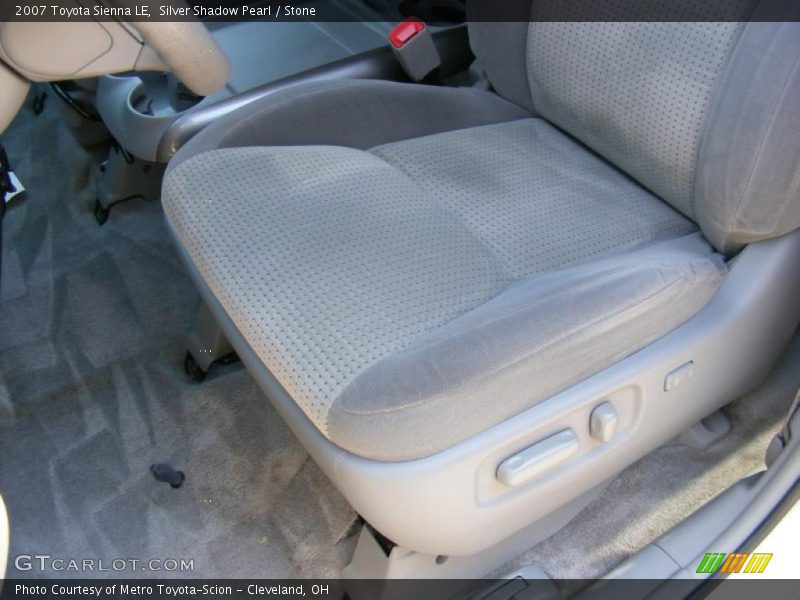 Silver Shadow Pearl / Stone 2007 Toyota Sienna LE