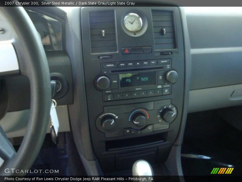 Silver Steel Metallic / Dark Slate Gray/Light Slate Gray 2007 Chrysler 300