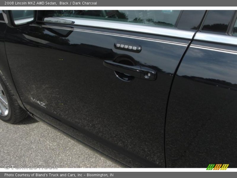 Black / Dark Charcoal 2008 Lincoln MKZ AWD Sedan
