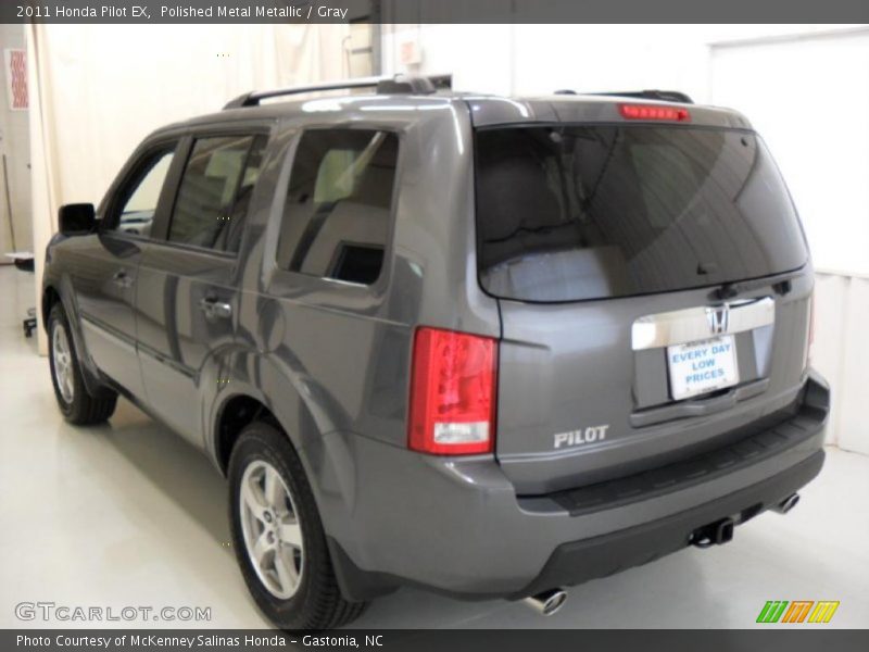 Polished Metal Metallic / Gray 2011 Honda Pilot EX