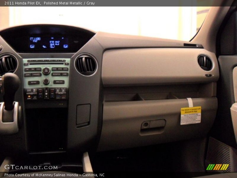 Polished Metal Metallic / Gray 2011 Honda Pilot EX