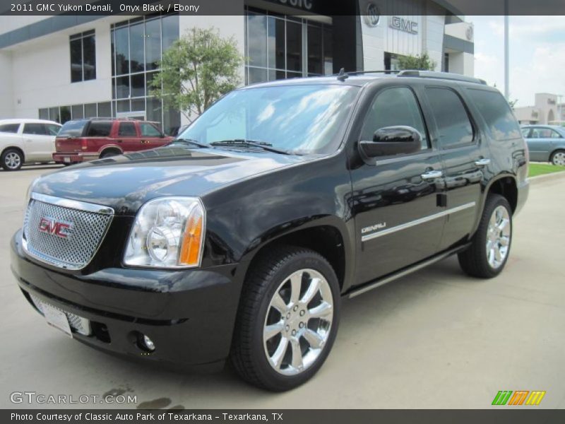 Onyx Black / Ebony 2011 GMC Yukon Denali