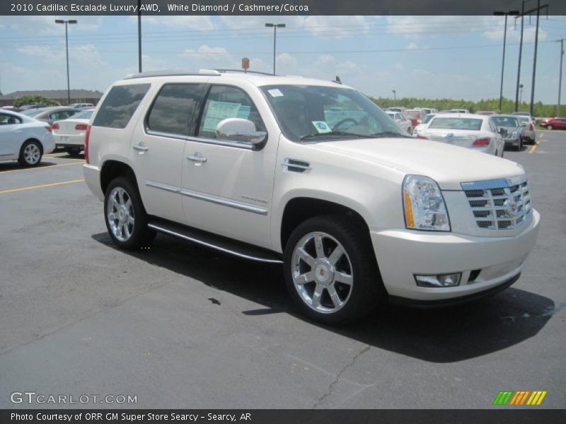White Diamond / Cashmere/Cocoa 2010 Cadillac Escalade Luxury AWD