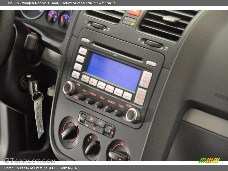 Reflex Silver Metallic / Anthracite 2009 Volkswagen Rabbit 4 Door