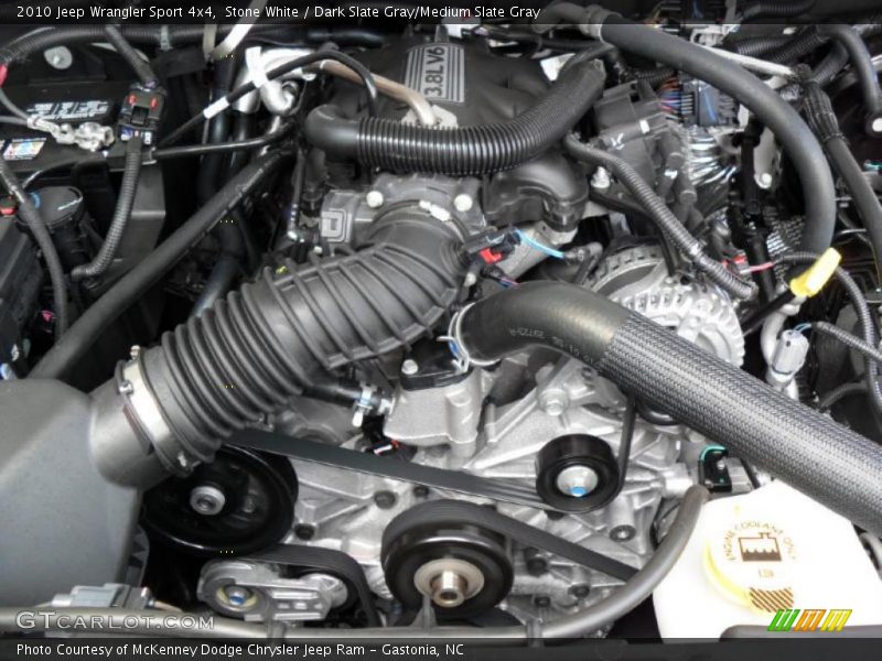 Stone White / Dark Slate Gray/Medium Slate Gray 2010 Jeep Wrangler Sport 4x4