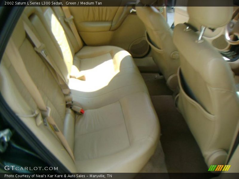 Green / Medium Tan 2002 Saturn L Series L300 Sedan
