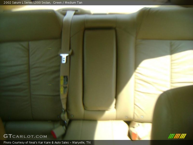 Green / Medium Tan 2002 Saturn L Series L300 Sedan