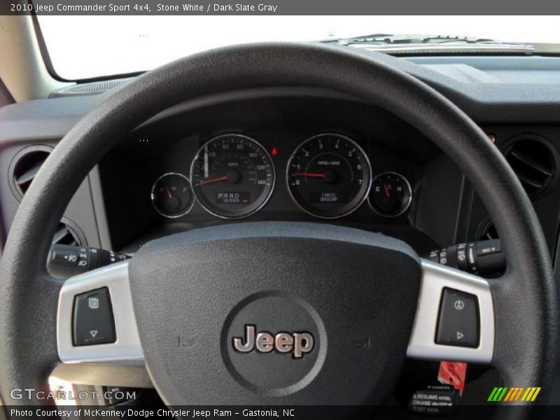 Stone White / Dark Slate Gray 2010 Jeep Commander Sport 4x4