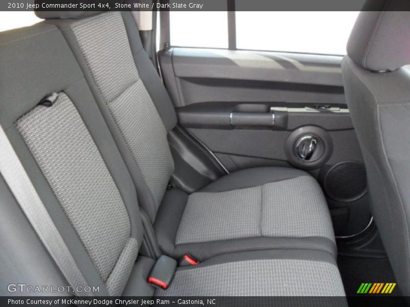 Stone White / Dark Slate Gray 2010 Jeep Commander Sport 4x4