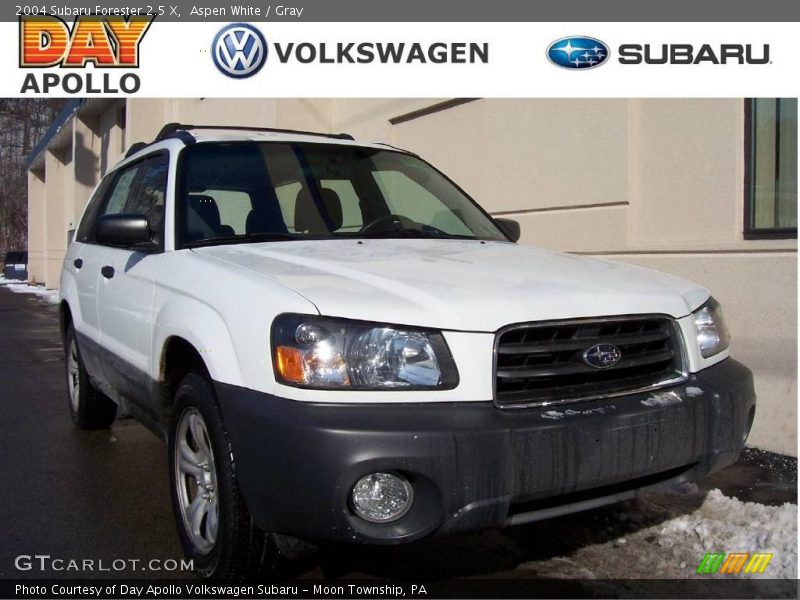 Aspen White / Gray 2004 Subaru Forester 2.5 X