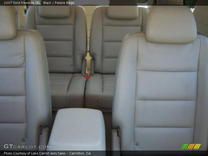 Black / Pebble Beige 2007 Ford Freestyle SEL