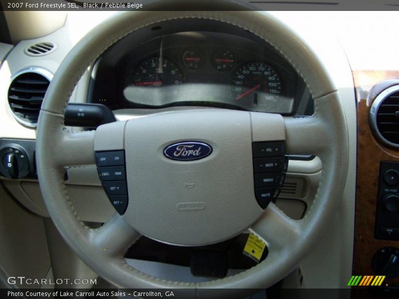 Black / Pebble Beige 2007 Ford Freestyle SEL