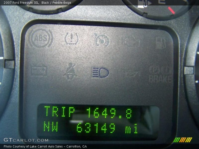 Black / Pebble Beige 2007 Ford Freestyle SEL