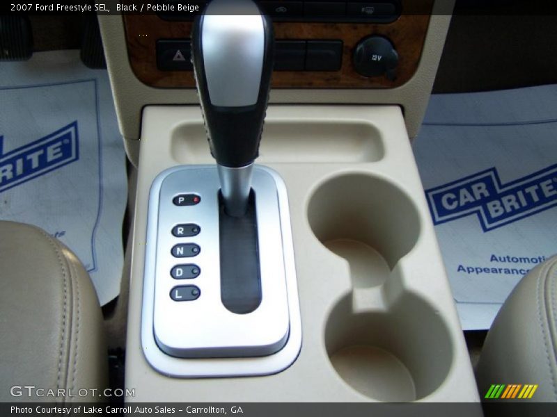 Black / Pebble Beige 2007 Ford Freestyle SEL
