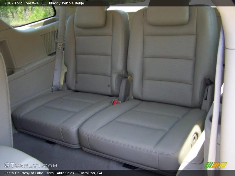 Black / Pebble Beige 2007 Ford Freestyle SEL