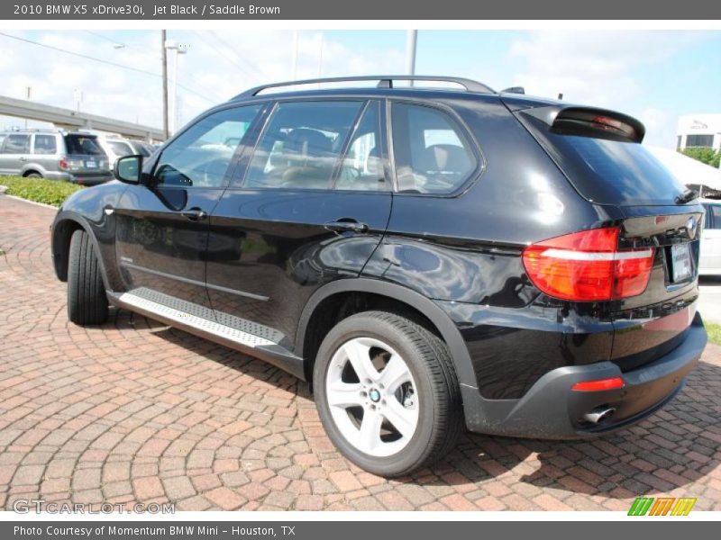 Jet Black / Saddle Brown 2010 BMW X5 xDrive30i