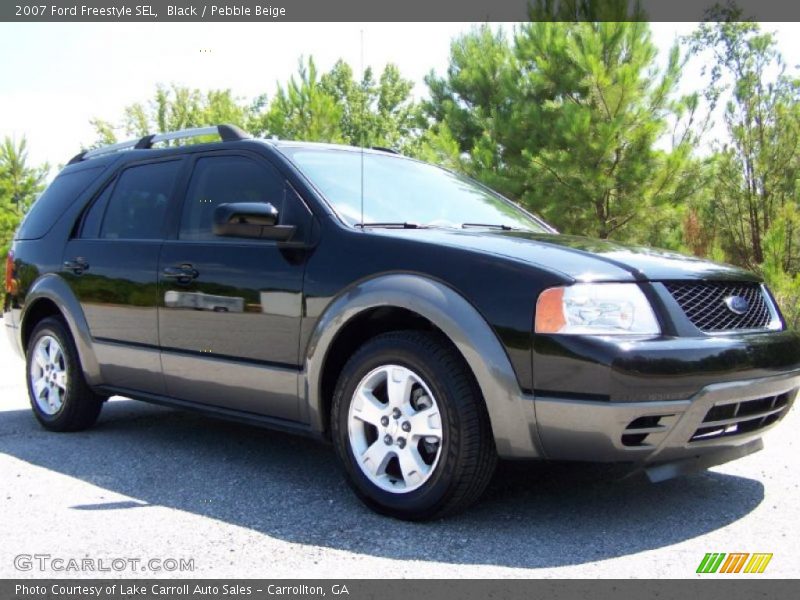 Black / Pebble Beige 2007 Ford Freestyle SEL