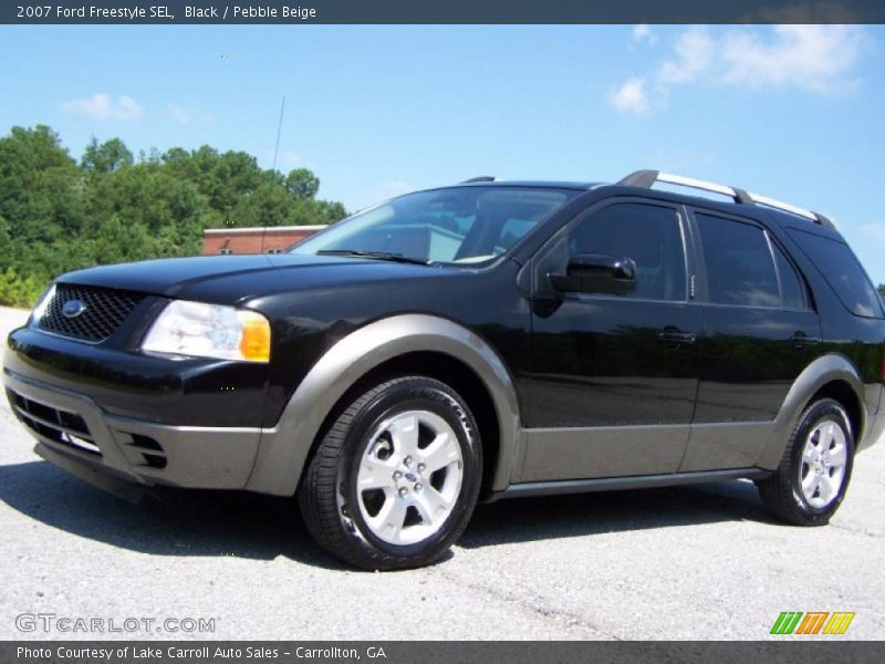 Black / Pebble Beige 2007 Ford Freestyle SEL