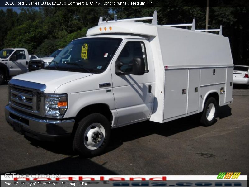 Oxford White / Medium Flint 2010 Ford E Series Cutaway E350 Commercial Utility