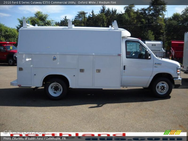 Oxford White / Medium Flint 2010 Ford E Series Cutaway E350 Commercial Utility