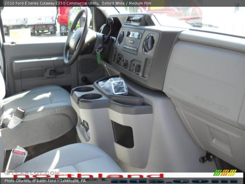Oxford White / Medium Flint 2010 Ford E Series Cutaway E350 Commercial Utility
