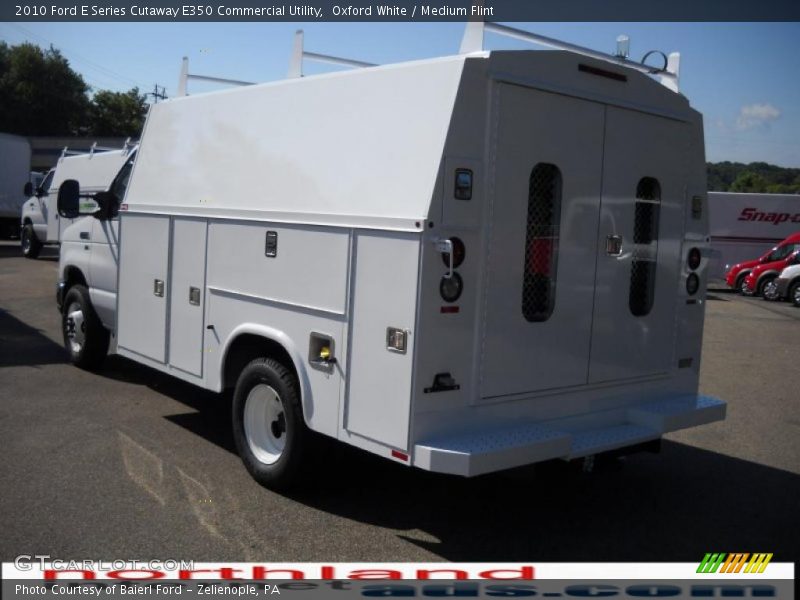 Oxford White / Medium Flint 2010 Ford E Series Cutaway E350 Commercial Utility