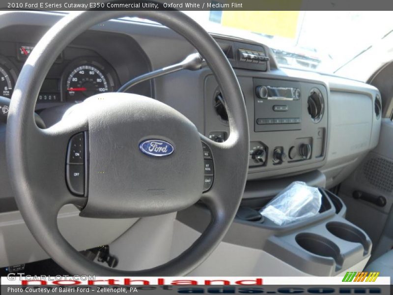 Oxford White / Medium Flint 2010 Ford E Series Cutaway E350 Commercial Utility