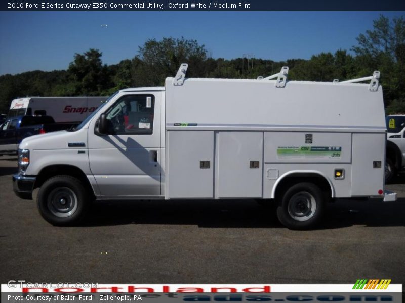 Oxford White / Medium Flint 2010 Ford E Series Cutaway E350 Commercial Utility