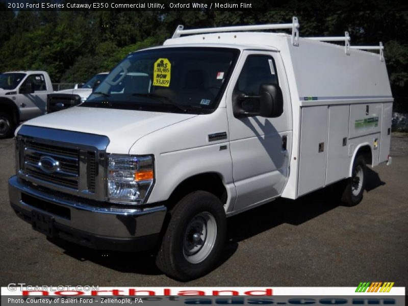 Oxford White / Medium Flint 2010 Ford E Series Cutaway E350 Commercial Utility
