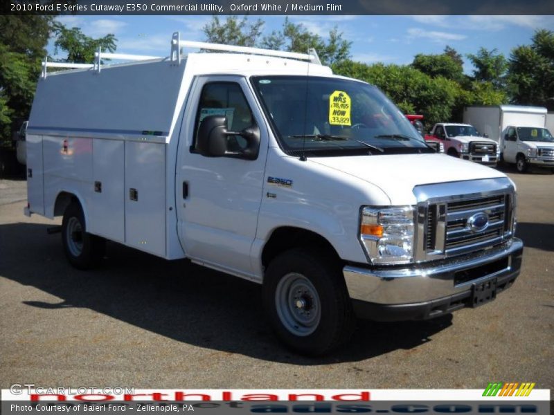 Oxford White / Medium Flint 2010 Ford E Series Cutaway E350 Commercial Utility